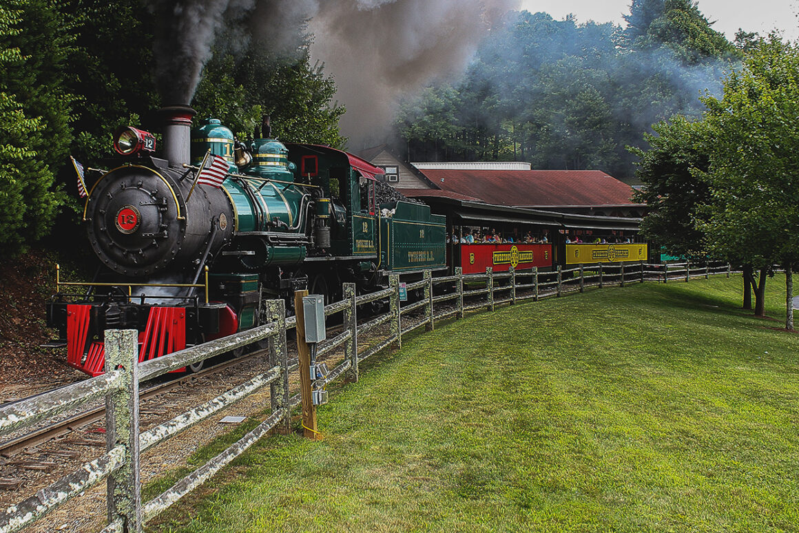 Things To Do With The Family In Boone NC - Visit Tweetsie Railroad