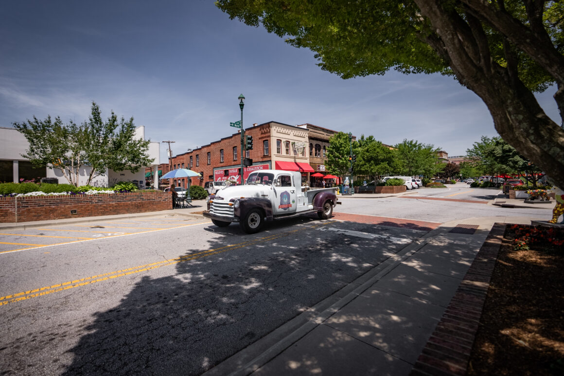 downtown hendersonville things to do