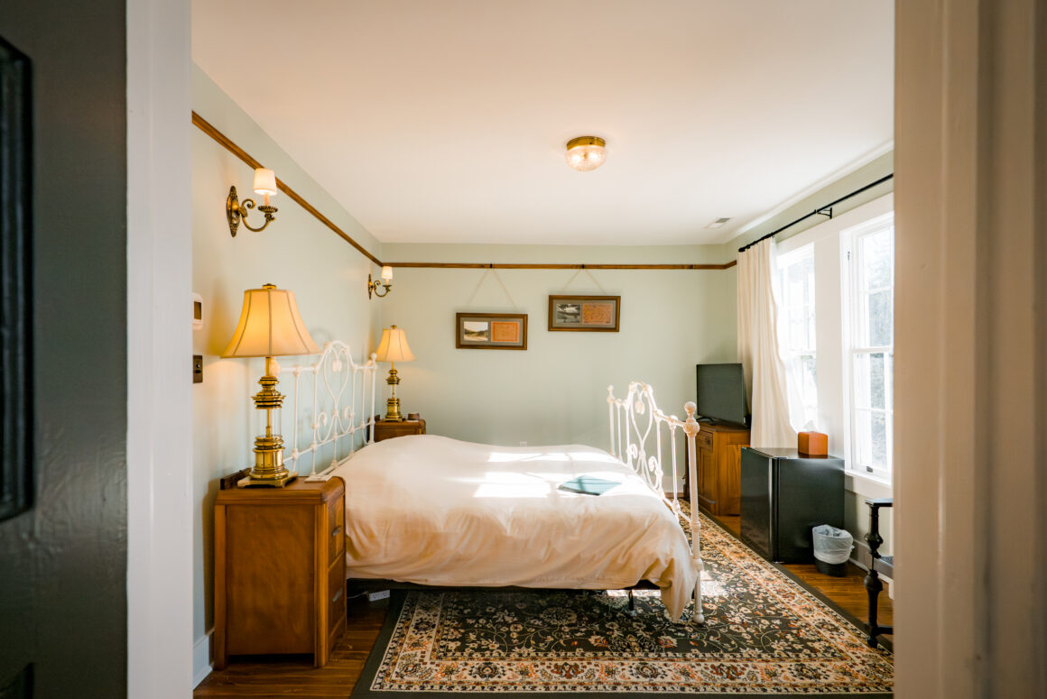 burnsville nc hotel nuwray