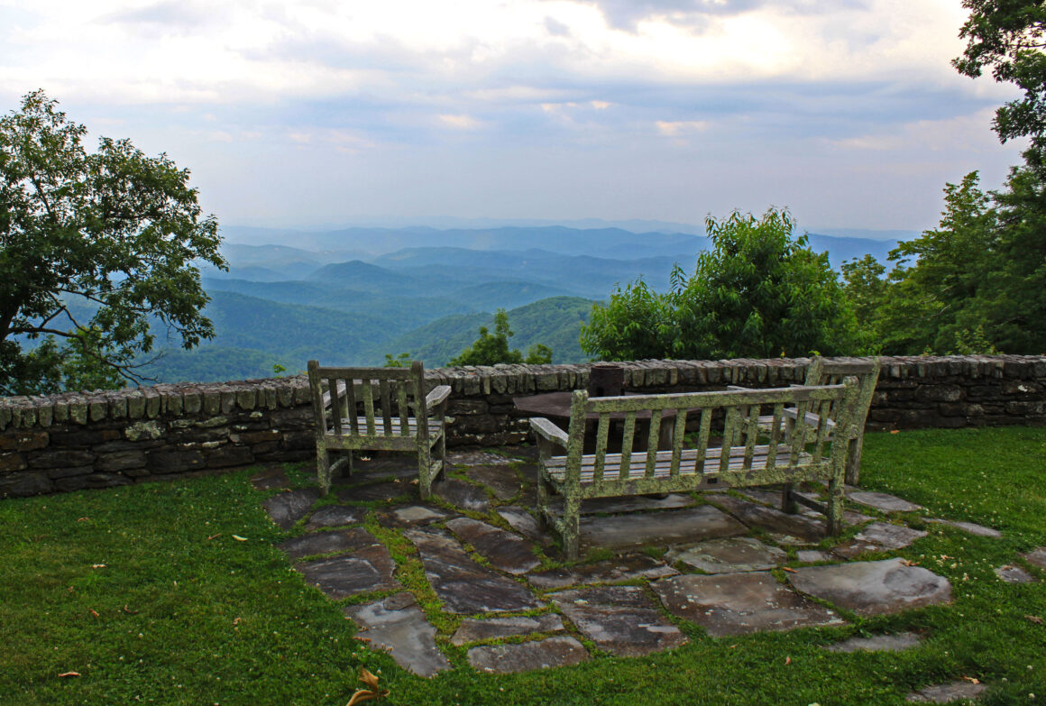 Gideon ridge inn view